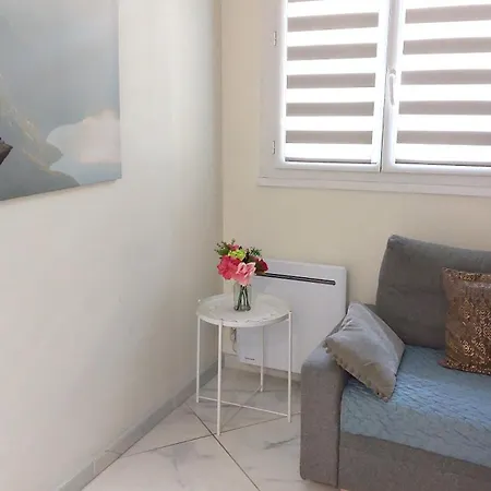 A 10Mn Des Arenes F2 Au Calme Avec Garage Gratuit Apartment Nimes Exterior photo