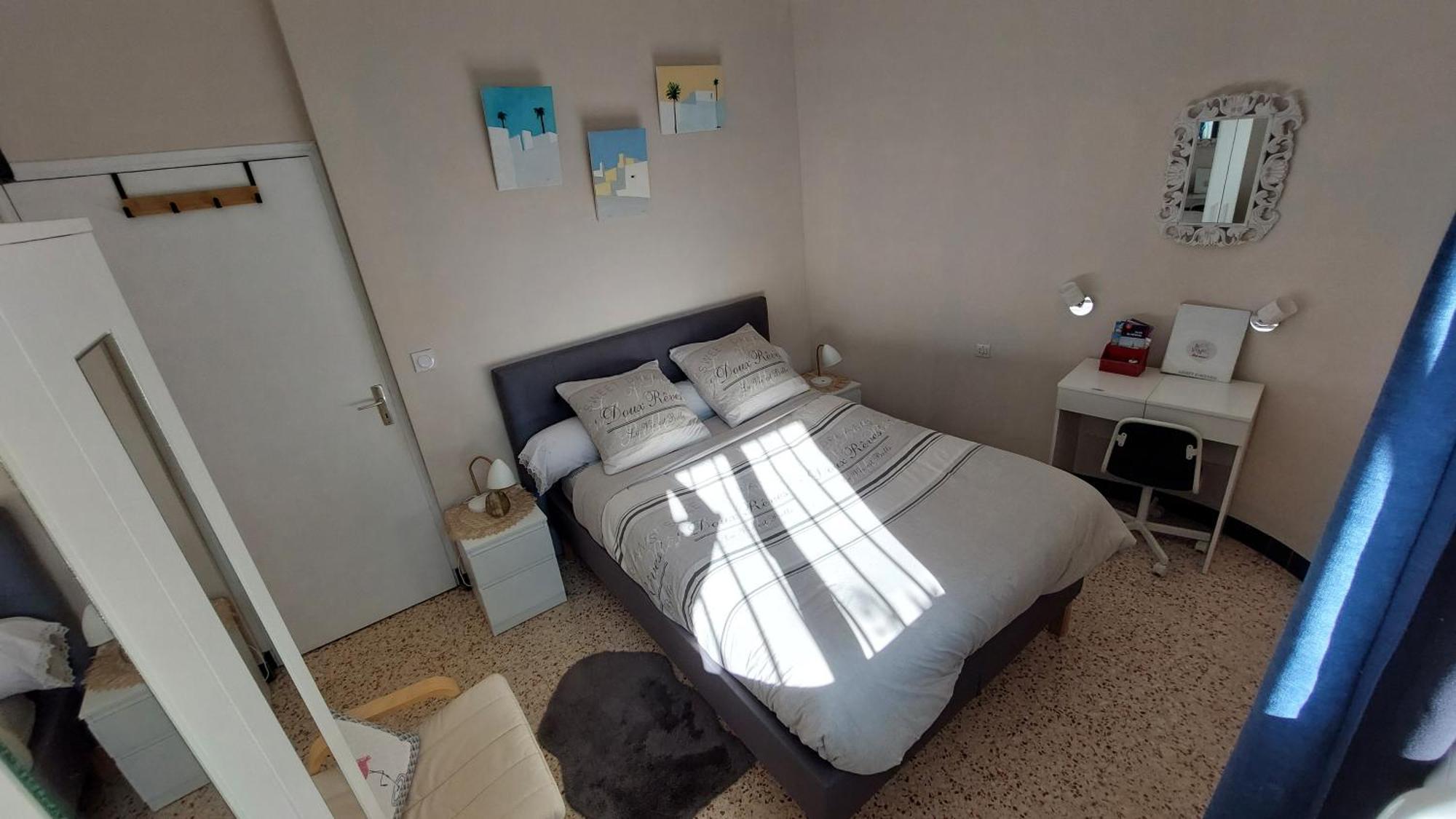 A 10mn Des Arenes F2 Au Calme Avec Garage Gratuit Apartment Nîmes